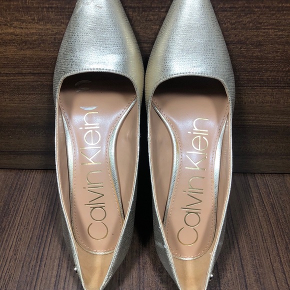 Calvin klein womens gold heels Size 6.5 - Picture 6 of 7